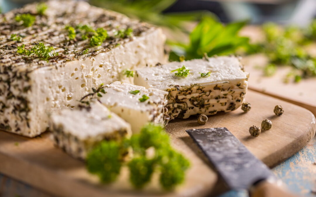 Crema de branza cu adaos de plante aromatice